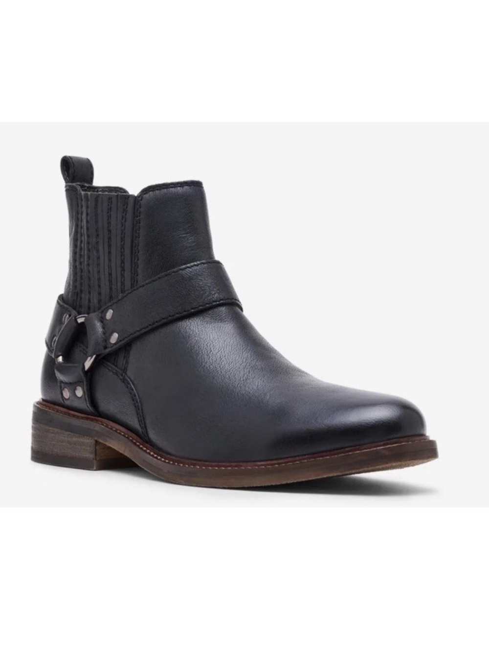 Steve Madden Black Leather Chelsea Harness Boot with Ring Detail